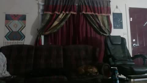 Snapshot of mr_happy12 chatting on February 18, 2025, 5:42 am mr_happy12 online show from February 18, 2025, 5:42 am