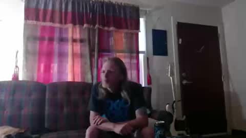 Snapshot of mr_happy12 chatting on September 9, 2025, 5:12 pm mr_happy12 online show from September 9, 2025, 5:12 pm