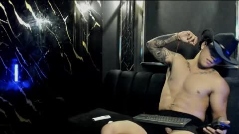 Snapshot of mr_maximo chatting on October 9, 2025, 2:09 am mr_maximo online show from October 9, 2025, 2:09 am