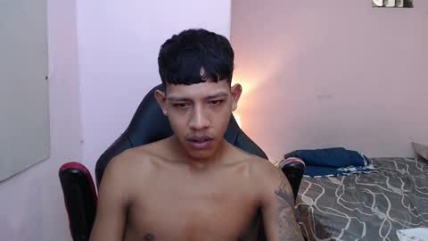 Snapshot of mr_stiven_ chatting on January 4, 2025, 5:16 am mr_stiven_ online show from January 4, 2025, 5:16 am