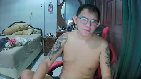 Snapshot of mr_thick89 chatting on January 23, 2025, 5:45 am mr_thick89 online show from January 23, 2025, 5:45 am