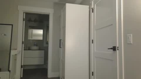 Snapshot of mrf388 chatting on January 4, 2025, 6:41 am IwantU2WatchME online show from January 4, 2025, 6:41 am