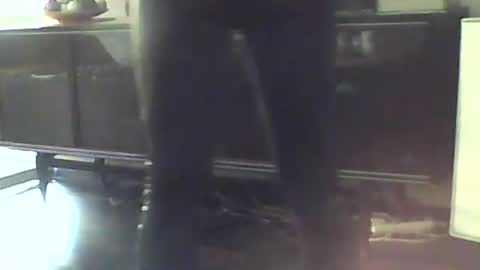 Snapshot of mrhandsomelovee chatting on January 9, 2025, 9:59 am Nikola online show from January 9, 2025, 9:59 am