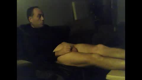 Snapshot of mrhandsomelovee chatting on January 9, 2025, 7:18 pm Nikola online show from January 9, 2025, 7:18 pm