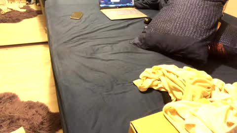 Snapshot of mrhandsomelovee chatting on February 11, 2025, 4:35 pm Nikola online show from February 11, 2025, 4:35 pm