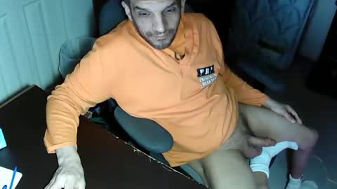 Snapshot of mrmarcxxcam chatting on February 23, 2025, 4:50 am MrMarc online show from February 23, 2025, 4:50 am