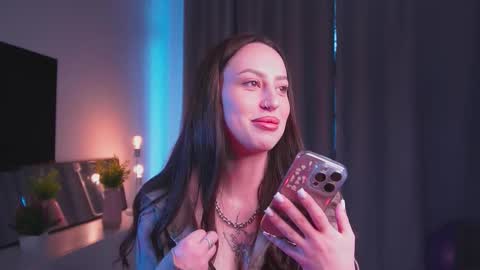 Snapshot of multifruiti chatting on September 22, 2025, 4:58 am Kira online show from September 22, 2025, 4:58 am