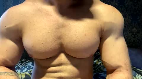 Snapshot of muscularjuggler chatting on September 25, 2025, 5:00 am muscularjuggler online show from September 25, 2025, 5:00 am