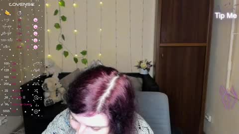 Snapshot of muse_kitty_jenia chatting on January 23, 2025, 7:07 pm Jenya online show from January 23, 2025, 7:07 pm