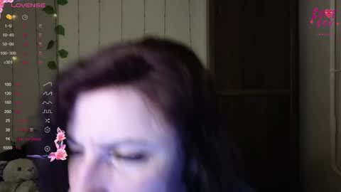 Snapshot of muse_kitty_jenia chatting on March 12, 2025, 6:44 pm Jenya online show from March 12, 2025, 6:44 pm