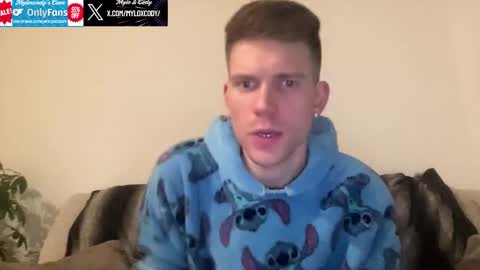 Snapshot of myloxcody chatting on September 23, 2025, 7:55 am Mylo  Cody online show from September 23, 2025, 7:55 am