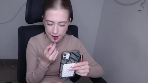 Snapshot of mysticemeli chatting on September 21, 2025, 11:12 am Emelie online show from September 21, 2025, 11:12 am