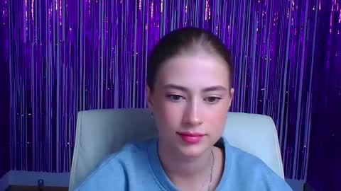 Snapshot of mysticemeli chatting on September 27, 2025, 11:15 am Emelie online show from September 27, 2025, 11:15 am