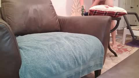 Lynn online show from December 24, 2024, 1:16 am