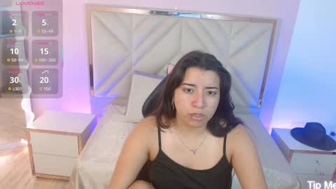 Snapshot of naanaky_tay chatting on October 9, 2025, 12:03 pm TARA online show from October 9, 2025, 12:03 pm
