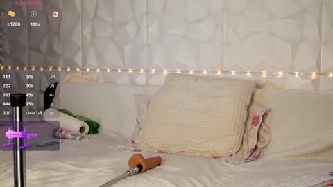 Snapshot of naathasa_ chatting on January 10, 2025, 11:22 am Naathasa   online show from January 10, 2025, 11:22 am