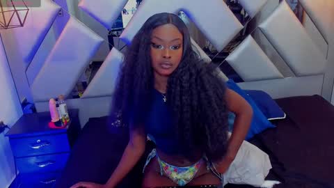 Snapshot of nahomii_hill chatting on March 12, 2025, 9:45 pm Nahomi online show from March 12, 2025, 9:45 pm