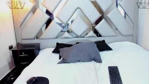 Snapshot of nahomii_hill chatting on October 5, 2025, 8:07 pm Nahomi online show from October 5, 2025, 8:07 pm