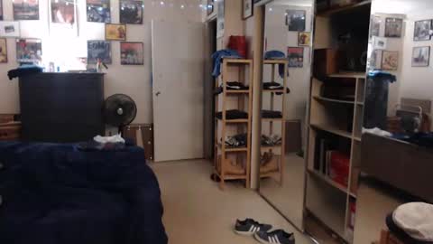 Snapshot of nakedmonkey chatting on December 25, 2024, 2:25 am nakedmonkey online show from December 25, 2024, 2:25 am