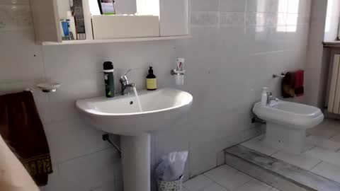 Snapshot of nakednudist72 chatting on January 25, 2025, 9:57 am Naked Naturist online show from January 25, 2025, 9:57 am