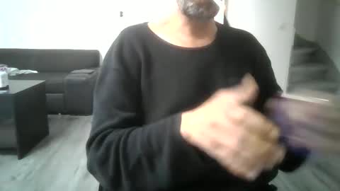 Snapshot of nakedxxxman chatting on January 19, 2025, 11:01 am nakedxxxman online show from January 19, 2025, 11:01 am