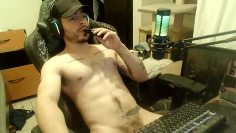 Snapshot of nansmile chatting on November 8, 2025, 9:20 am Nan online show from November 8, 2025, 9:20 am