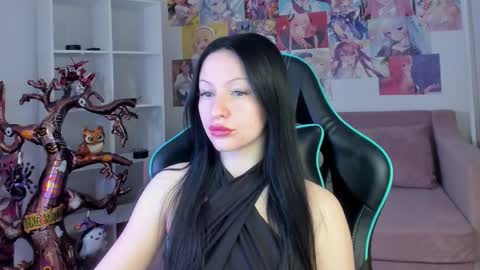 Snapshot of naomiblakes chatting on November 8, 2025, 5:40 am Naomi online show from November 8, 2025, 5:40 am