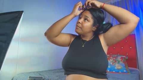Snapshot of naomii_campbelll chatting on October 12, 2025, 1:43 pm Naomi Campbel online show from October 12, 2025, 1:43 pm