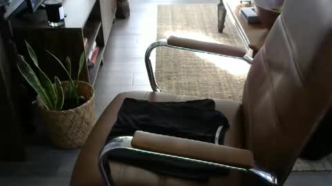 Snapshot of nareth338 chatting on February 11, 2025, 11:22 pm nareth338 online show from February 11, 2025, 11:22 pm