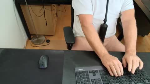 Snapshot of nase17 chatting on October 16, 2025, 9:54 am nase online show from October 16, 2025, 9:54 am