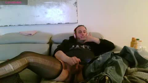 Snapshot of nassobout chatting on January 27, 2025, 6:19 am nassobout online show from January 27, 2025, 6:19 am