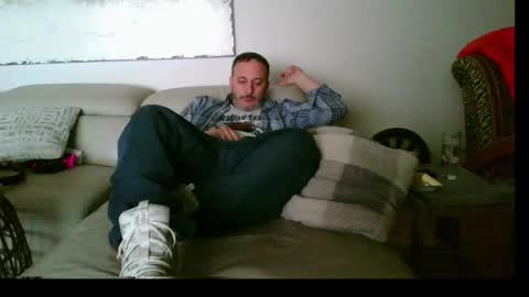 Snapshot of nassobout chatting on February 28, 2025, 10:20 am nassobout online show from February 28, 2025, 10:20 am
