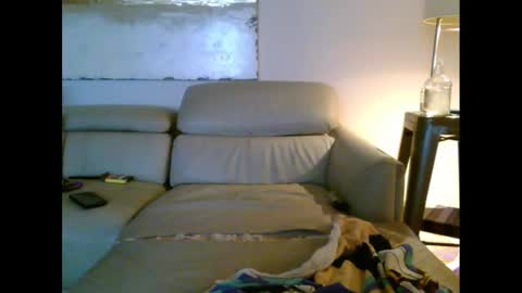 Snapshot of nassobout chatting on October 16, 2025, 12:00 am nassobout online show from October 16, 2025, 12:00 am