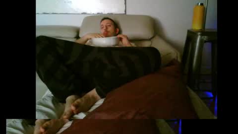 Snapshot of nassobout chatting on October 17, 2025, 8:50 am nassobout online show from October 17, 2025, 8:50 am