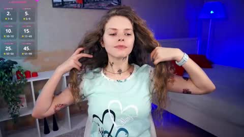Snapshot of nataly_hello chatting on February 10, 2025, 8:09 am Natalie online show from February 10, 2025, 8:09 am