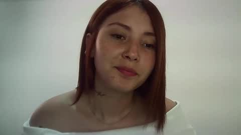 Snapshot of natasha_kein chatting on January 9, 2025, 5:00 pm natalia online show from January 9, 2025, 5:00 pm