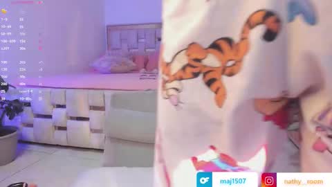 Snapshot of nathaly_star04 chatting on October 5, 2025, 2:54 am online show from October 5, 2025, 2:54 am