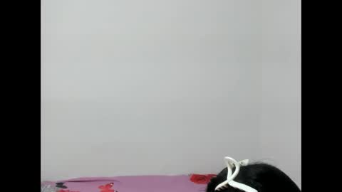 Snapshot of naty_lan chatting on October 18, 2025, 2:07 pm naty_lan online show from October 18, 2025, 2:07 pm