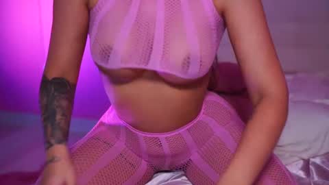 Snapshot of natydesiree chatting on March 2, 2025, 10:45 am Naty online show from March 2, 2025, 10:45 am