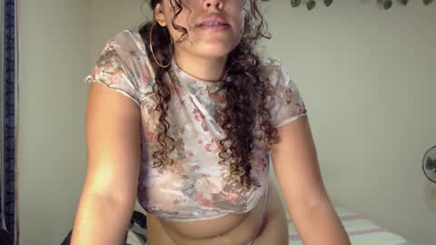 Snapshot of naudiz chatting on January 23, 2025, 6:49 am Eimy online show from January 23, 2025, 6:49 am