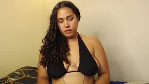 Snapshot of naudiz chatting on November 3, 2025, 5:09 am Eimy online show from November 3, 2025, 5:09 am