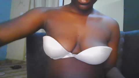 Snapshot of naughty_nilla chatting on November 3, 2025, 7:31 am naughty_nilla online show from November 3, 2025, 7:31 am