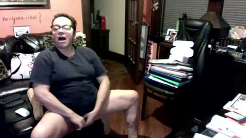 Snapshot of naughtybone chatting on January 11, 2025, 8:43 am naughtybone online show from January 11, 2025, 8:43 am