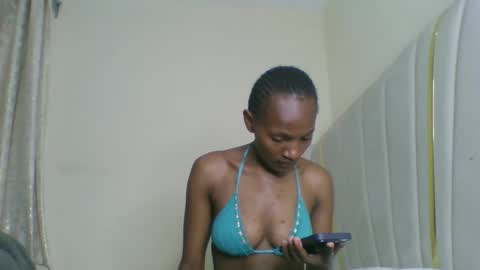 Snapshot of naughtyruby12 chatting on September 18, 2025, 11:23 am shyreen online show from September 18, 2025, 11:23 am