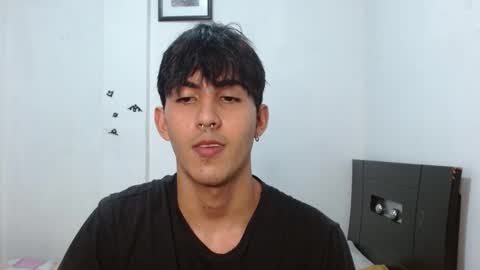 Snapshot of neithanzyn chatting on December 18, 2024, 7:30 pm Neithanzyn online show from December 18, 2024, 7:30 pm