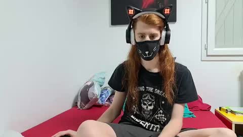 Snapshot of neko_nyaaa chatting on January 19, 2025, 1:22 pm Neko online show from January 19, 2025, 1:22 pm