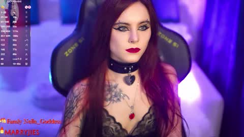 Snapshot of nelle_ chatting on September 18, 2025, 7:05 pm    online show from September 18, 2025, 7:05 pm