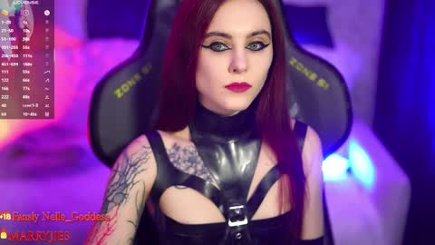 Snapshot of nelle_ chatting on October 1, 2025, 11:49 am    online show from October 1, 2025, 11:49 am