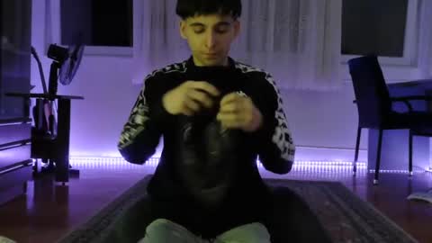 nemcahot online show from February 6, 2025, 2:33 am