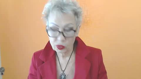 Snapshot of nessyjenixs chatting on October 22, 2025, 8:03 am NessyJenixs online show from October 22, 2025, 8:03 am